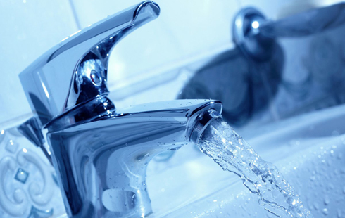 Hiring A Service That Does Emergency Plumbing in Sparks NV