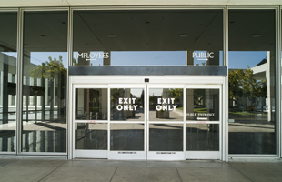 Things to Think About When Contacting Storefront Replacement Contractors