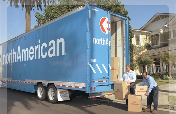 4 Reasons to Hire a Moving Firm