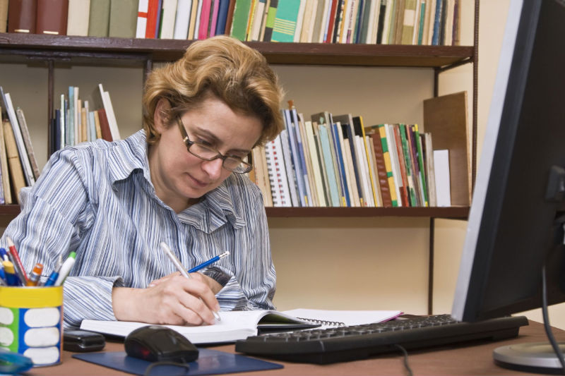 A Social Security Disability Lawyer Helps Clients Apply for Supplemental Security Income