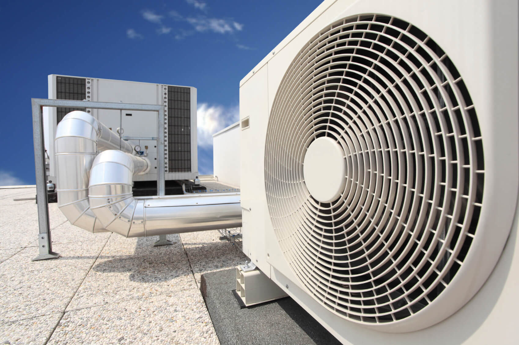 Top 3 Reasons Why You Need to Schedule AC Maintenance in Chicago