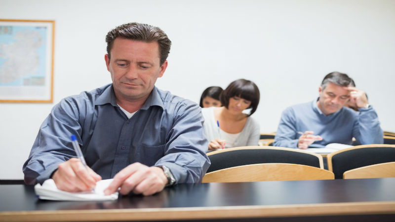 2 Reasons to Begin Working With a Professional Executive Coach