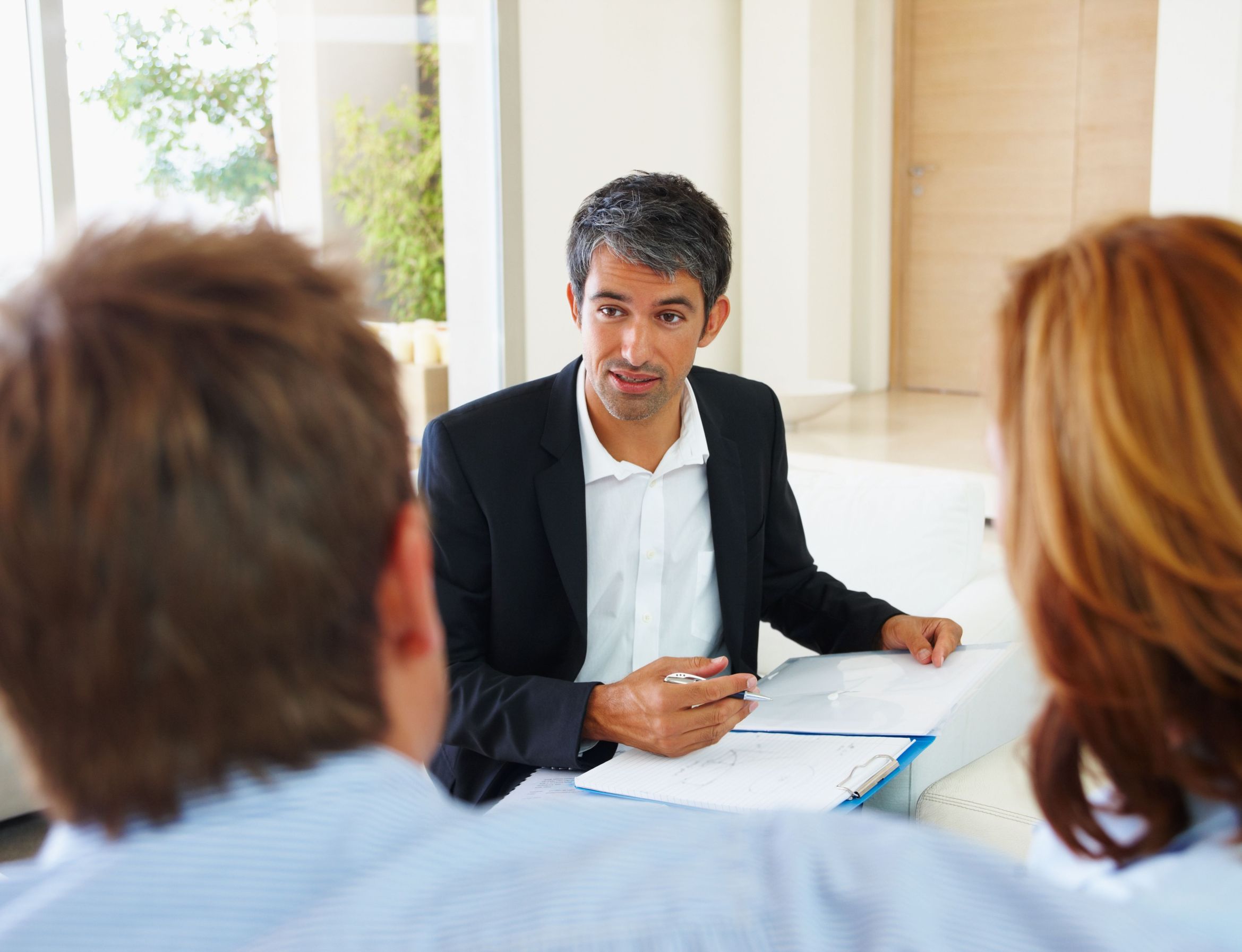 Learn How to Buy a House Quicker by Working with Professionals