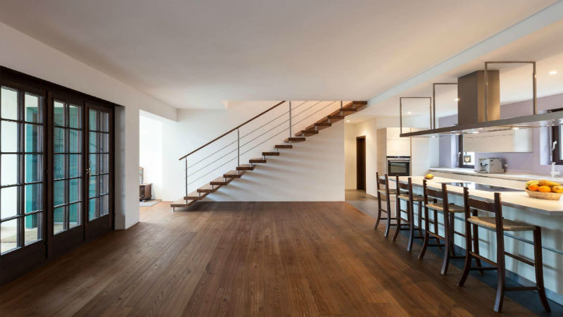 Important Considerations Before Deciding on the Ideal Flooring Material