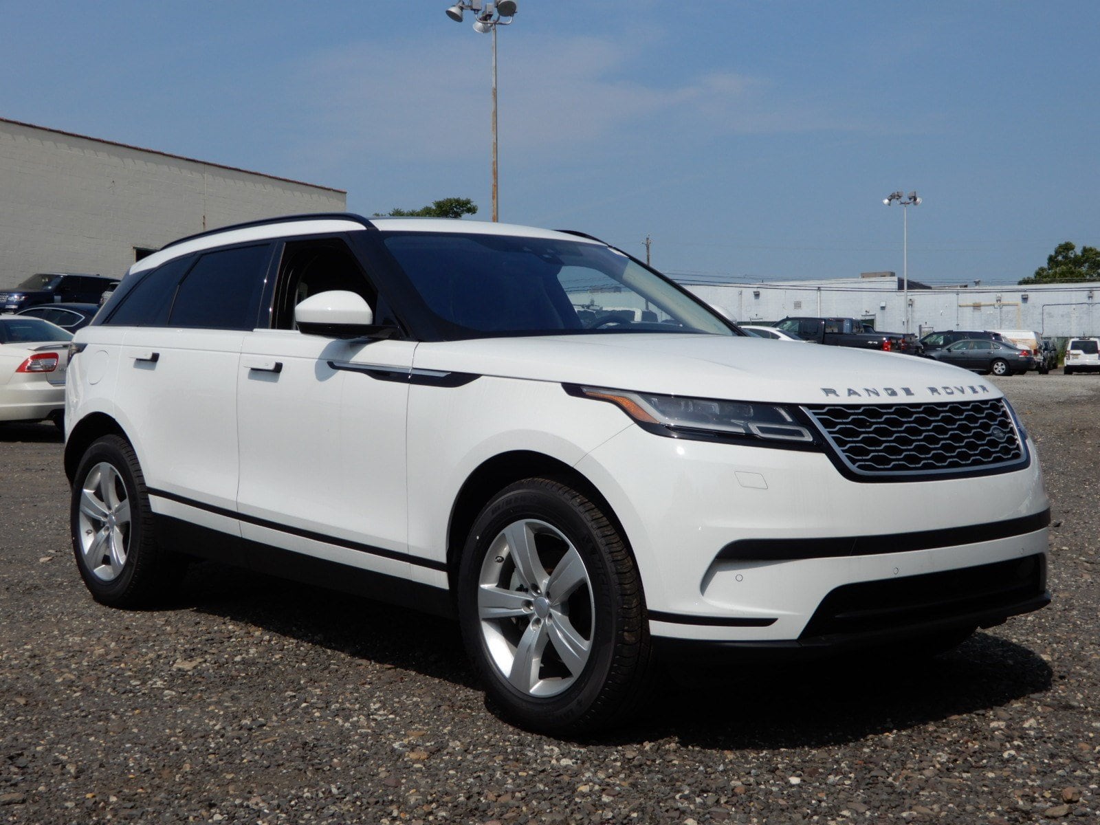 Are You After the New Land Rover for Sale in Philadelphia?