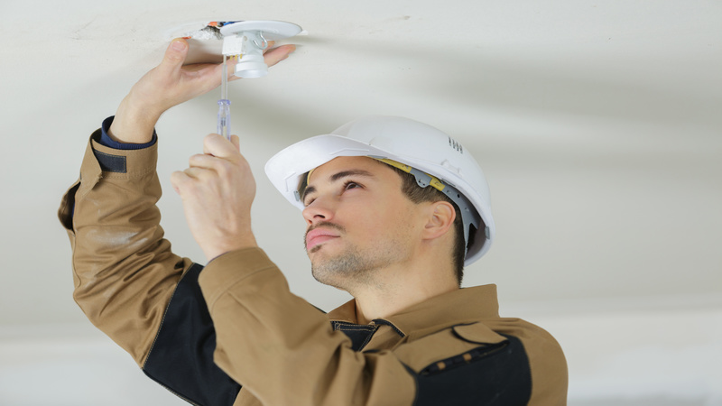 Trust an Electrician in Wilmette to Get the Job Done Correctly