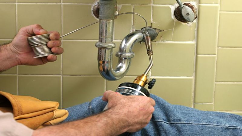 Four Benefits of Hiring a Plumbing Repair Specialist in Hayward, CA