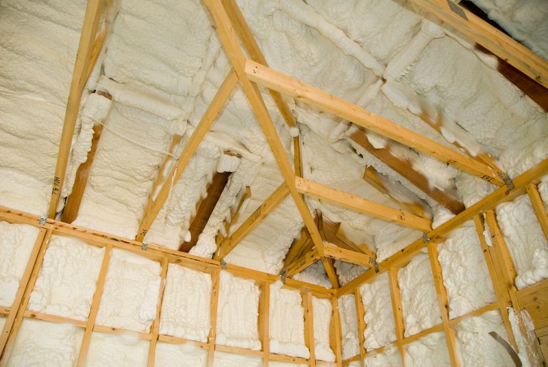 Top 3 Benefits of Using Spray Foam Insulation in Daytona Beach