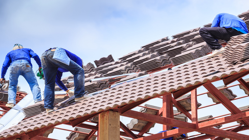 Three Reasons to Hire Local Roofers in Monroe, LA