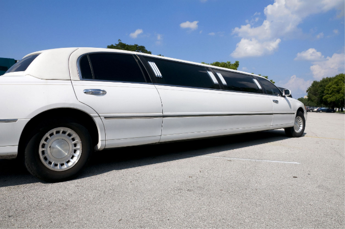 Why Airport Limo Service Can Be a Smart Transportation Choice for You