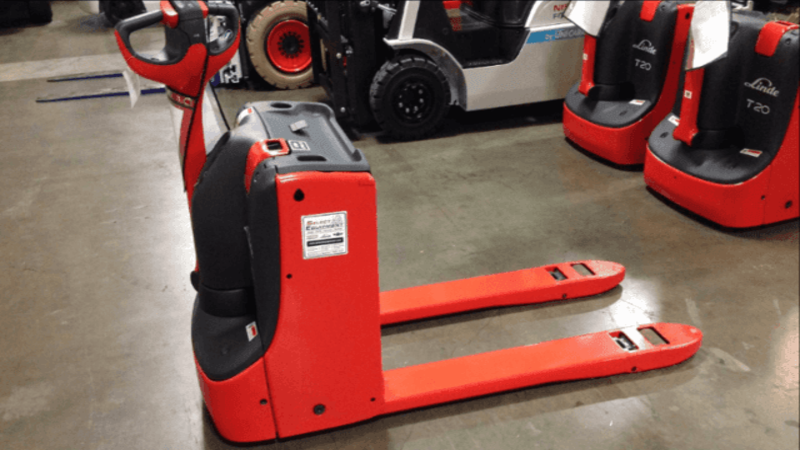 The Key Reasons to Choose a Forklift for Rent in Los Angeles