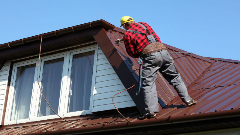 How to Choose the Right Roofing Contractors in Asheville, NC