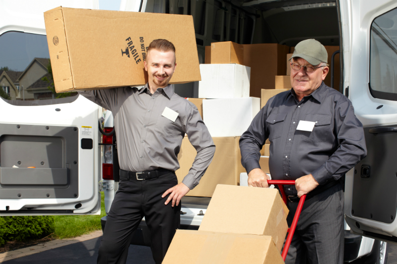 Reasons to Hire Professional Movers