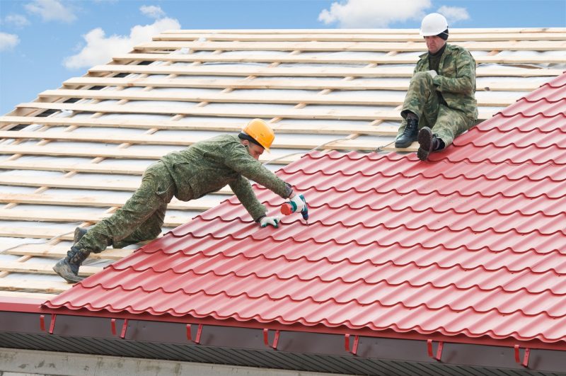 Top Questions to Ask a Fairview Roofing Contractor Before Hiring Them