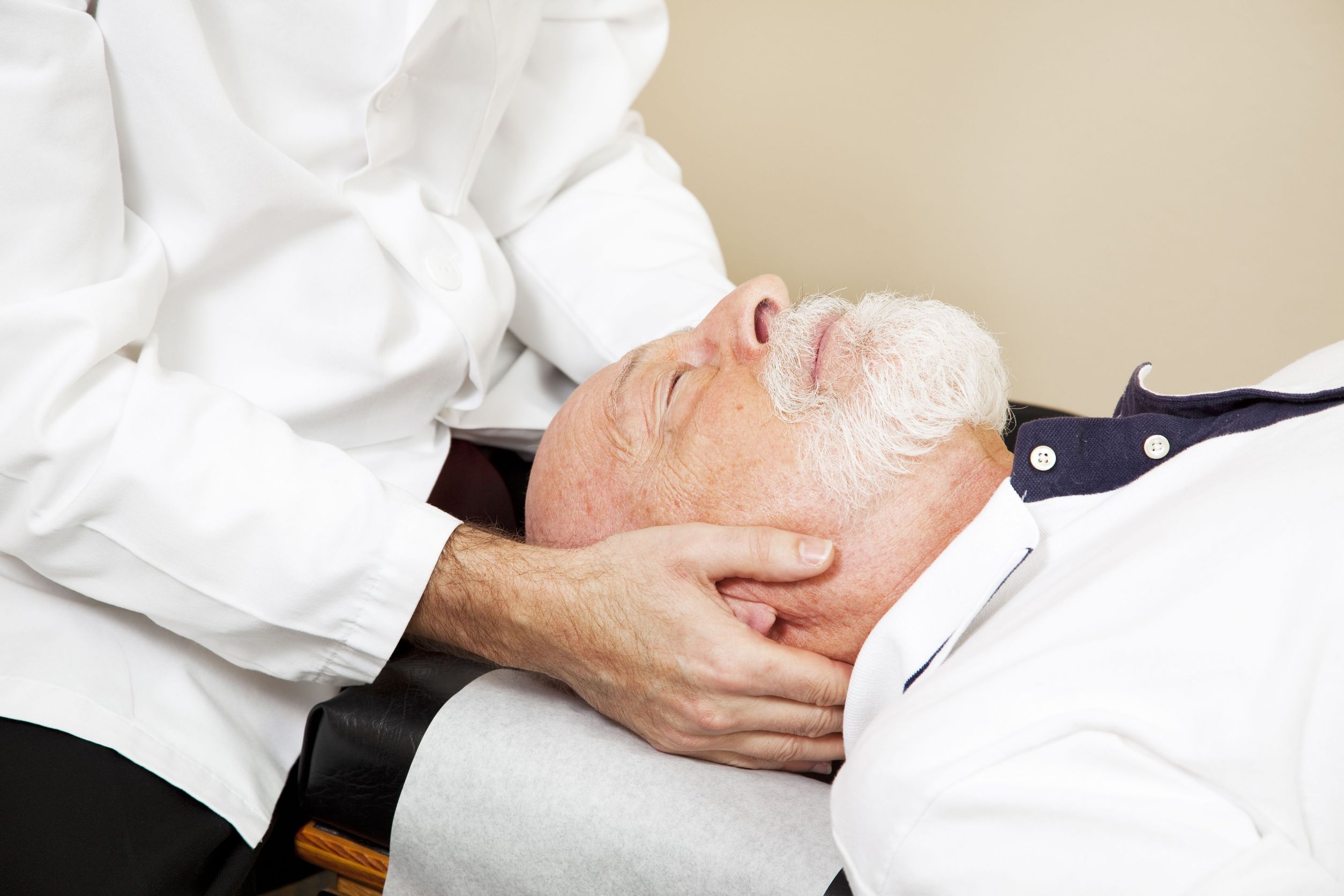 Things to Consider Before Seeking a Chiropractor