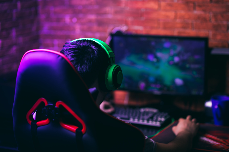 Thinking Of Buying Gaming Chairs? Here’s What You Need to Consider