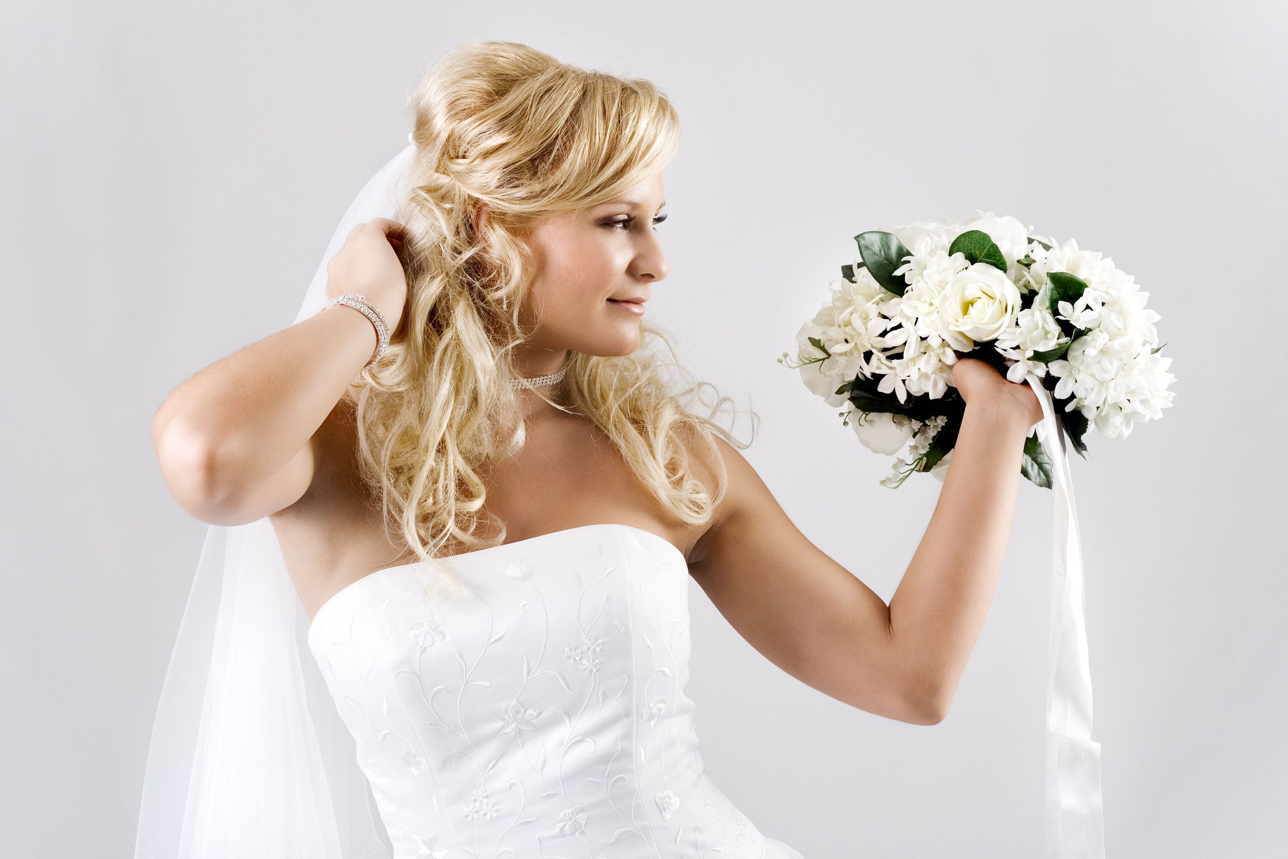 What to Expect Bridal Hair and Makeup in Toronto eArticles Site