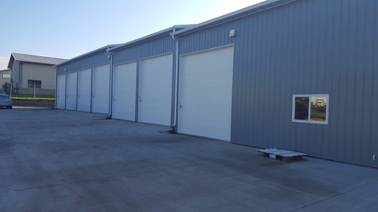 Businesses Come to Us for Their Commercial Garage Door Needs in Chicago