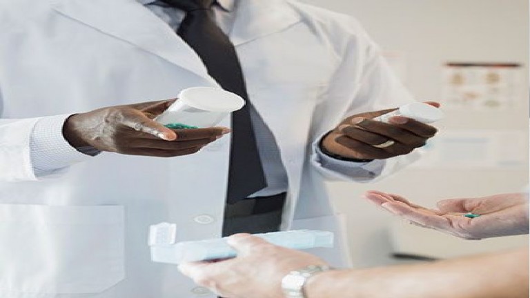 When to Consider Hormone Replacement Therapy for Women in Menopause