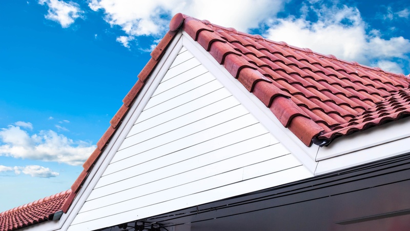 Signs You Need Wind Damage Repair in Indianapolis for Your Roof