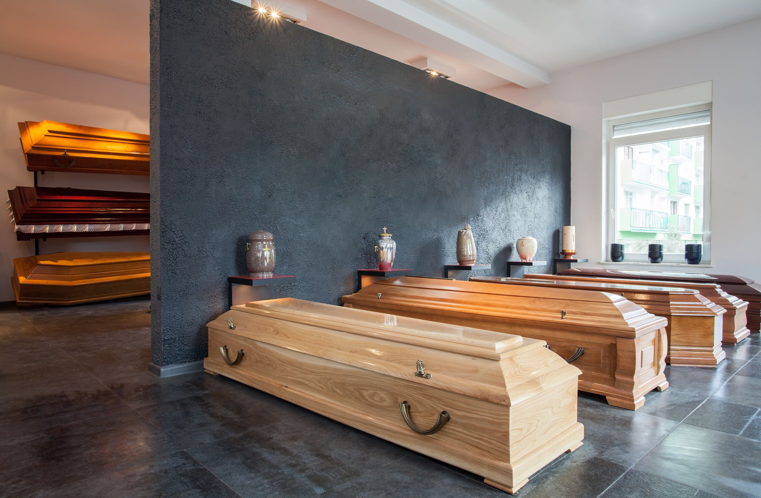 Compassionate Guidance at Times of Loss: Funeral Director in Des Plaines, IL