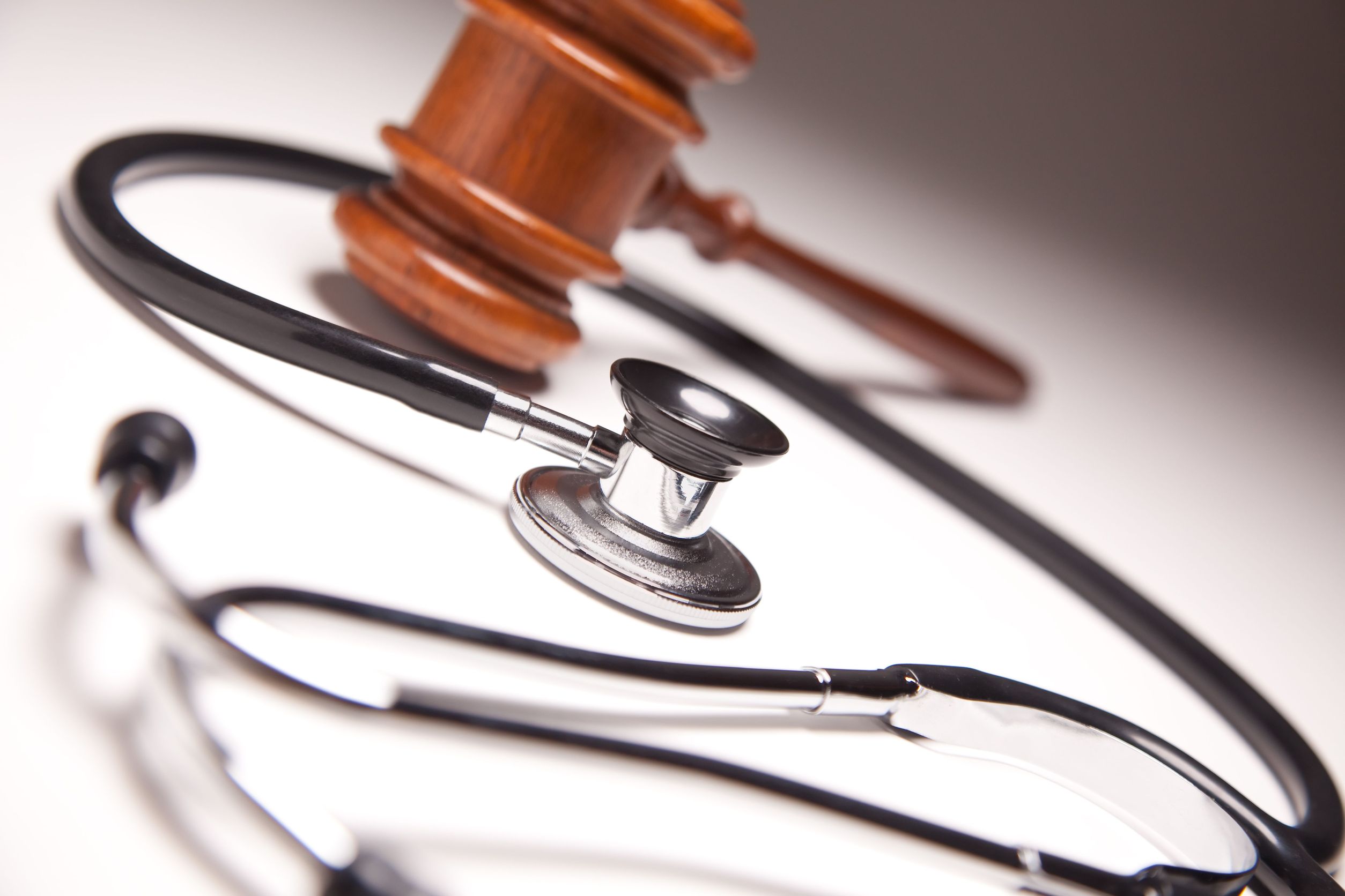 Who Should Consider Contacting a Malpractice Lawyer in Louisville, KY?
